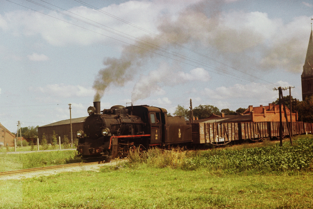 Px48-1774 podczas jazdy prbnej po NR opuszcza stacj Lichnowy, wiosna 1983, foto Eugeniusz Trybaa